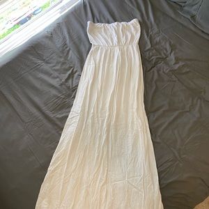 Strapless maxi